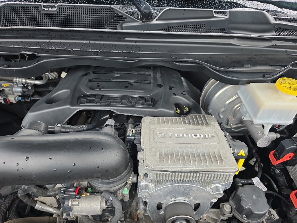 Used 2020 RAM 1500 Big Horn AWD/4WD image 25