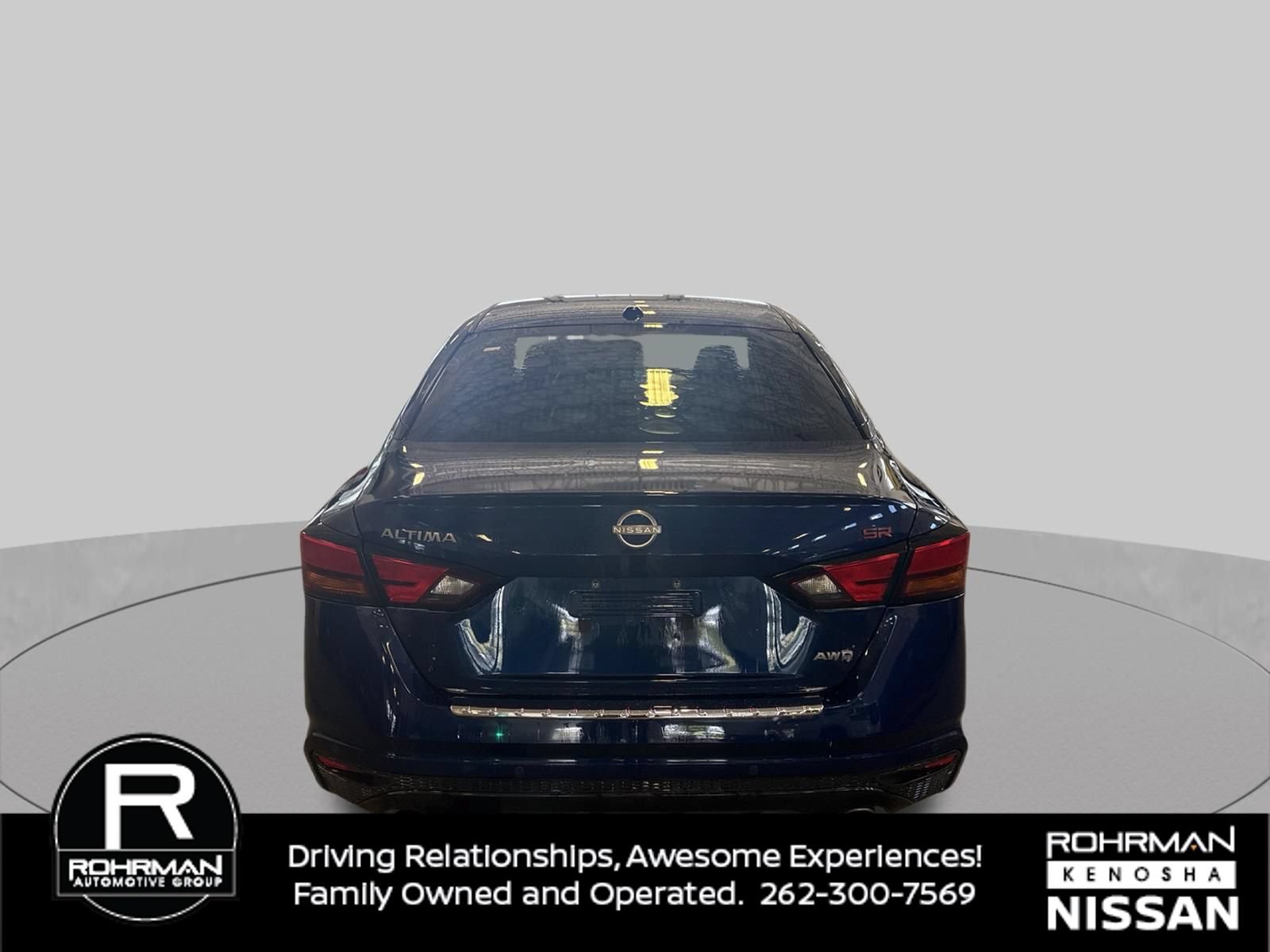 Used 2023 Nissan Altima 2.5 SR w/ SR Premium Package AWD/4WD image 5