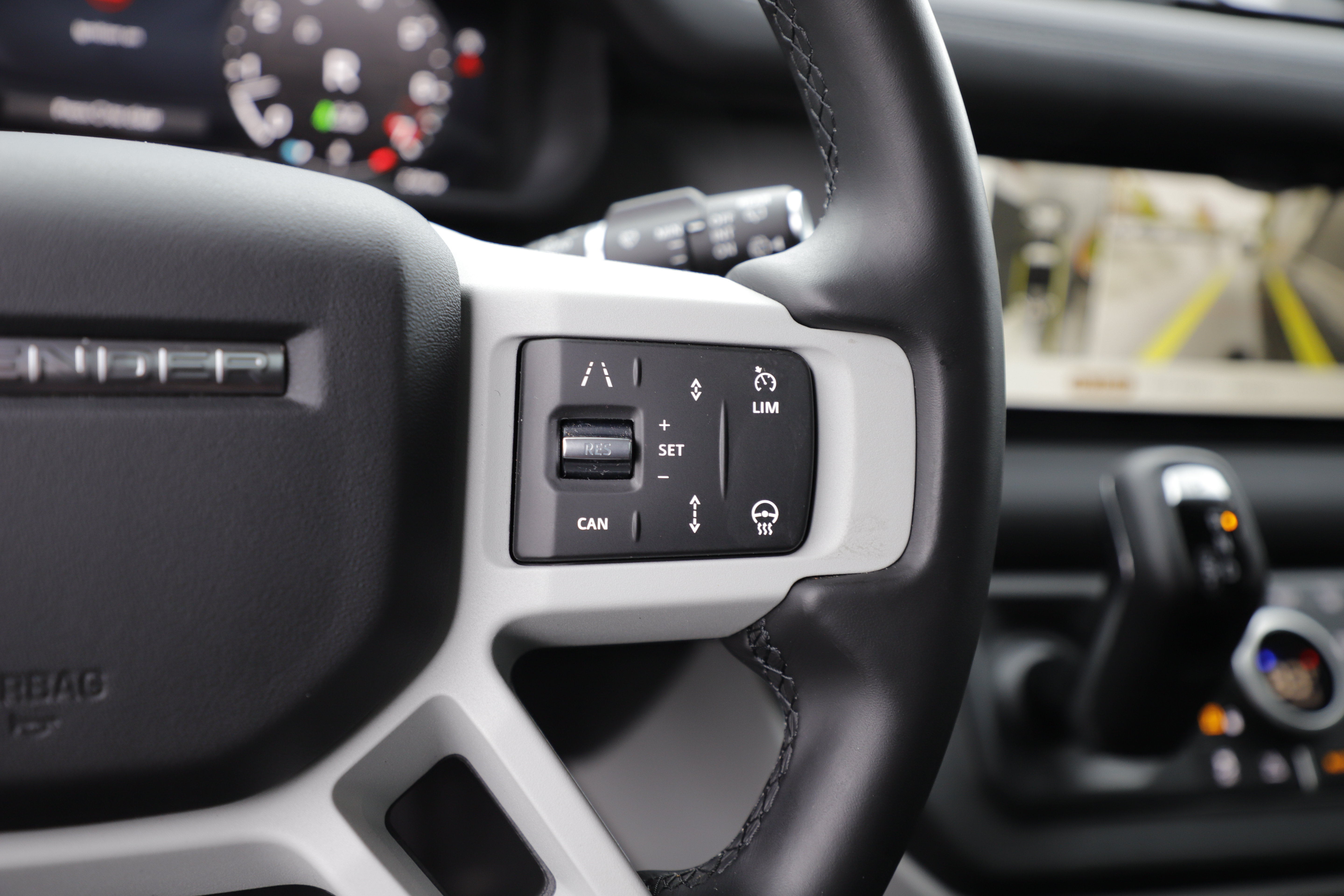 Certified 2024 Land Rover Defender 110 S AWD/4WD image 25