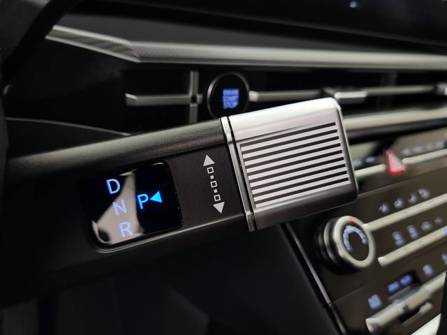 Used 2025 Hyundai Santa Fe SE image 23