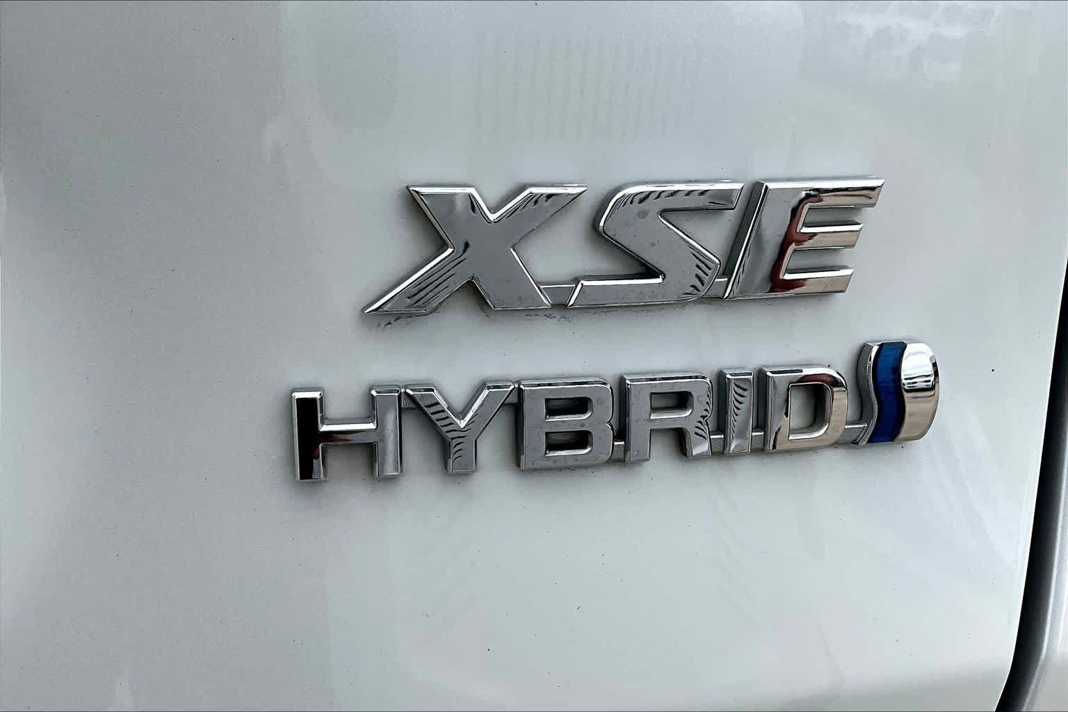 Certified 2023 Toyota RAV4 XSE AWD/4WD image 10