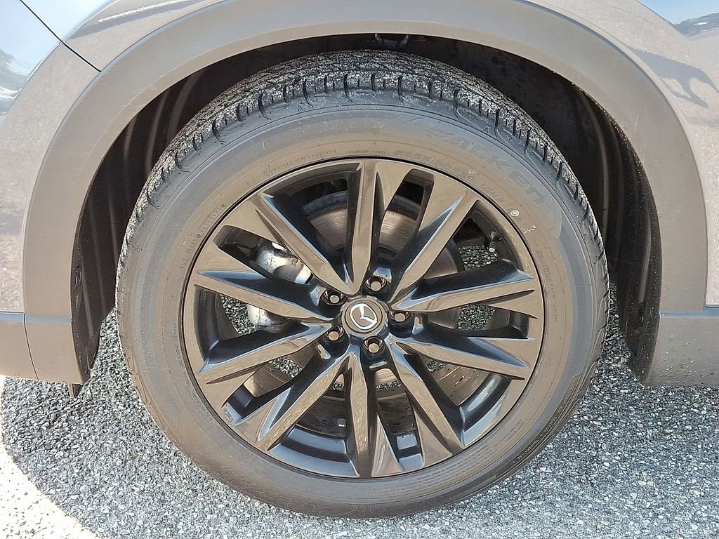 Used 2023 MAZDA CX-9 Carbon Edition image 29