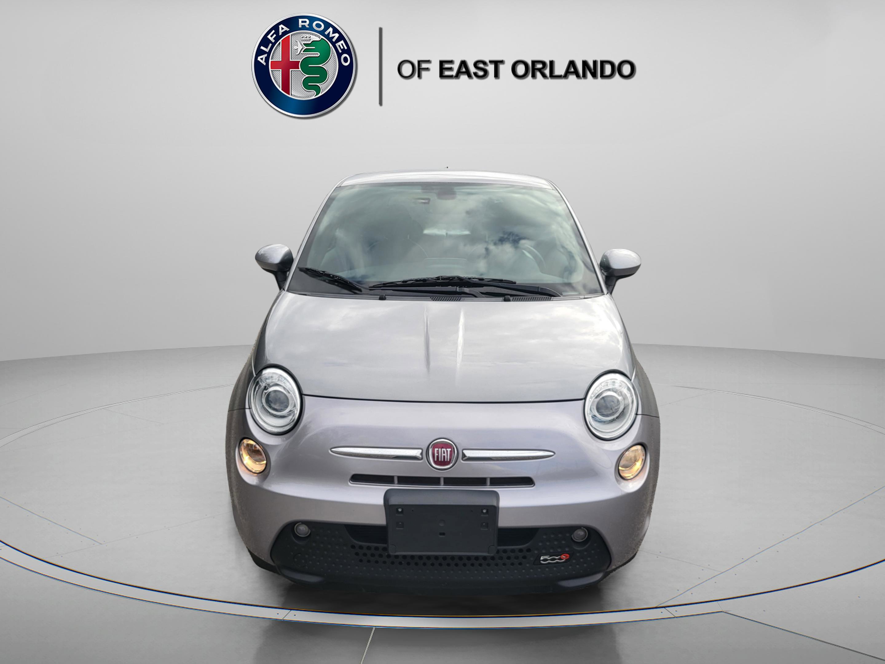 Used 2019 FIAT 500 e image 2