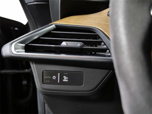 Used 2022 Audi e-tron GT Premium Plus image 24