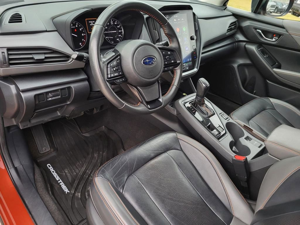 Certified 2024 Subaru Crosstrek 2.5i Limited w/ Crosstrek Mirror Package image 17