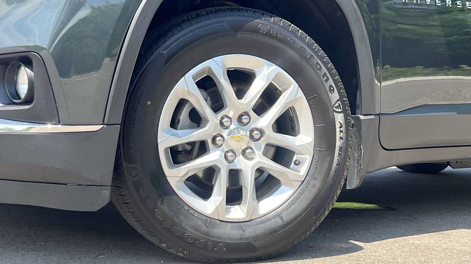 Used 2019 Chevrolet Traverse LT AWD/4WD image 28
