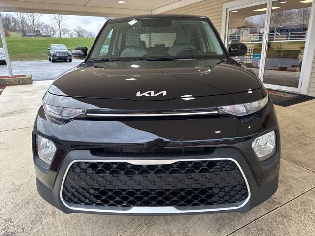 Used 2022 Kia Soul LX image 10