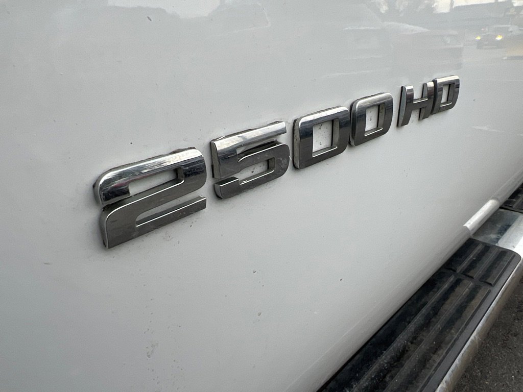 Used 2013 GMC Sierra 2500 W/T w/ Snow Plow Prep Package image 35