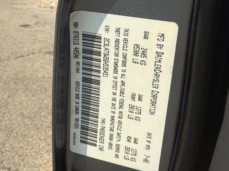 Used 2006 Chrysler 300 SRT8 w/ SRT Option Group II RWD image 32