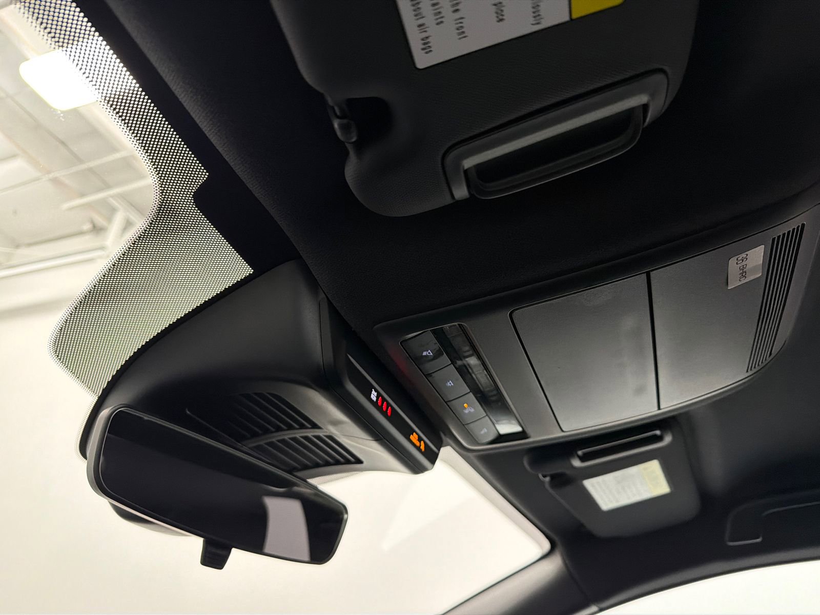 Certified 2025 MAZDA MAZDA3 s Sport image 29