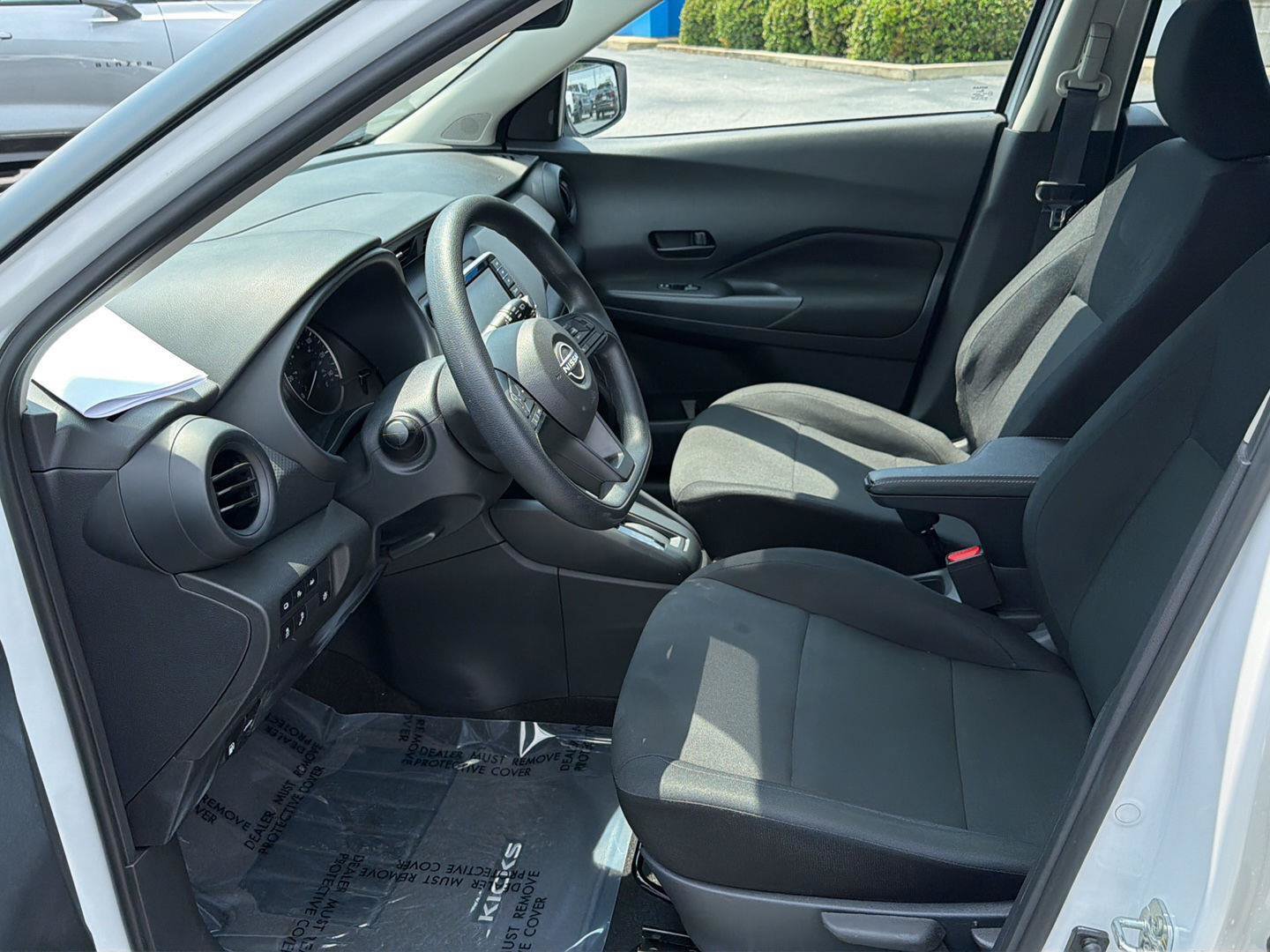 Used 2024 Nissan Kicks S FWD image 10