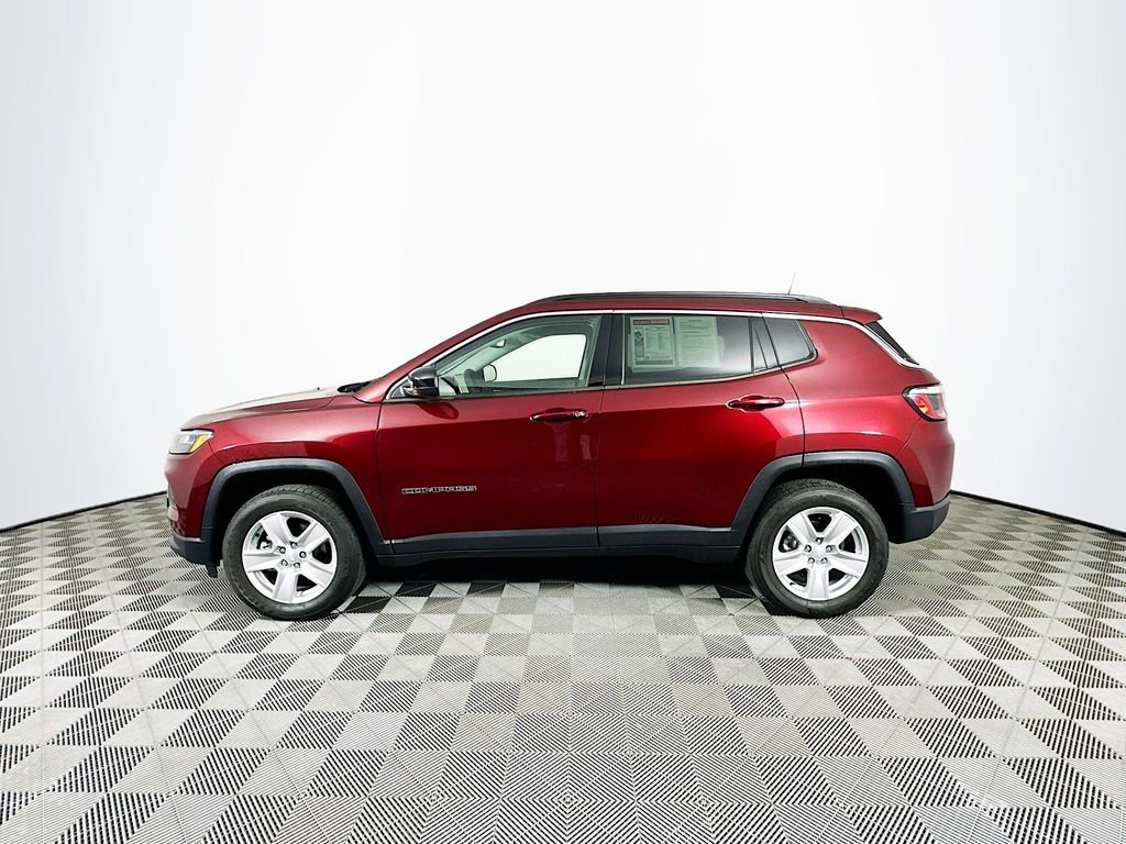 Certified 2022 Jeep Compass Latitude image 6