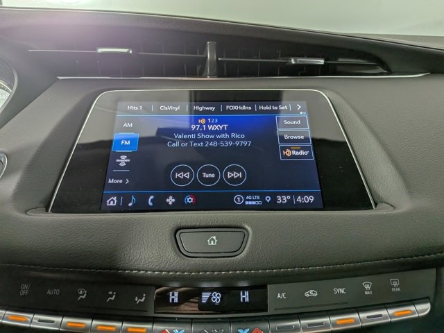 Certified 2023 Cadillac XT4 Premium Luxury w/ Cold Weather Package image 21