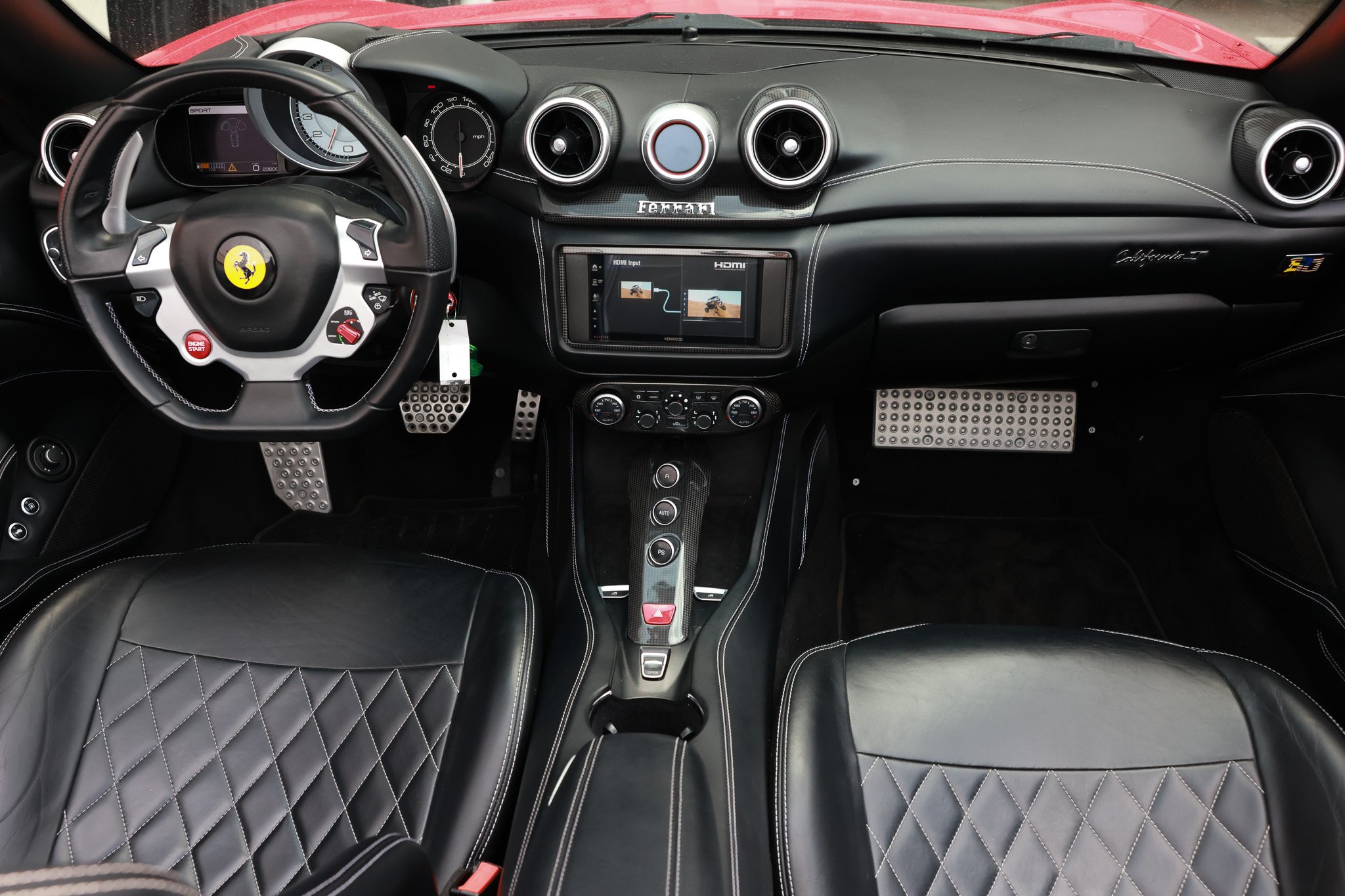 Used 2015 Ferrari California T RWD image 28