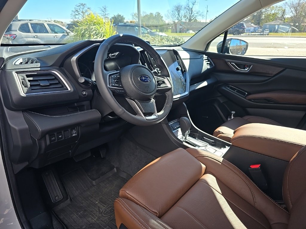 Certified 2025 Subaru Ascent Touring w/ Popular Package #2 image 7