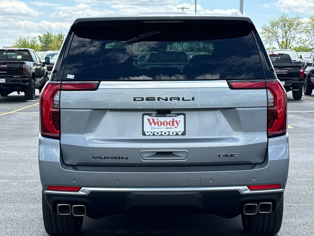 New 2026 GMC Yukon XL Denali w/ Denali Reserve Package AWD/4WD image 8