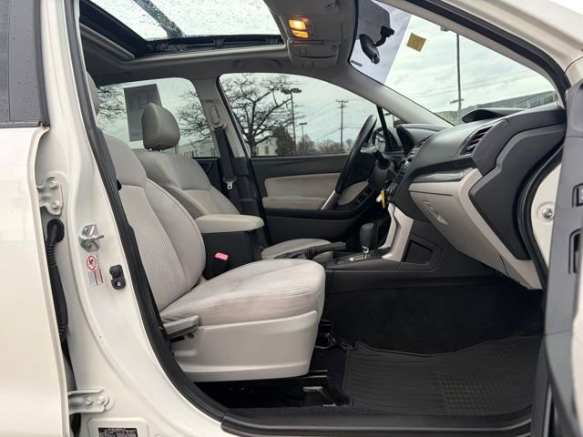 Used 2015 Subaru Forester 2.5i Premium w/ All-Weather Package image 11