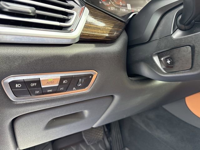 Used 2021 BMW X5 xDrive40i w/ Premium Package image 32