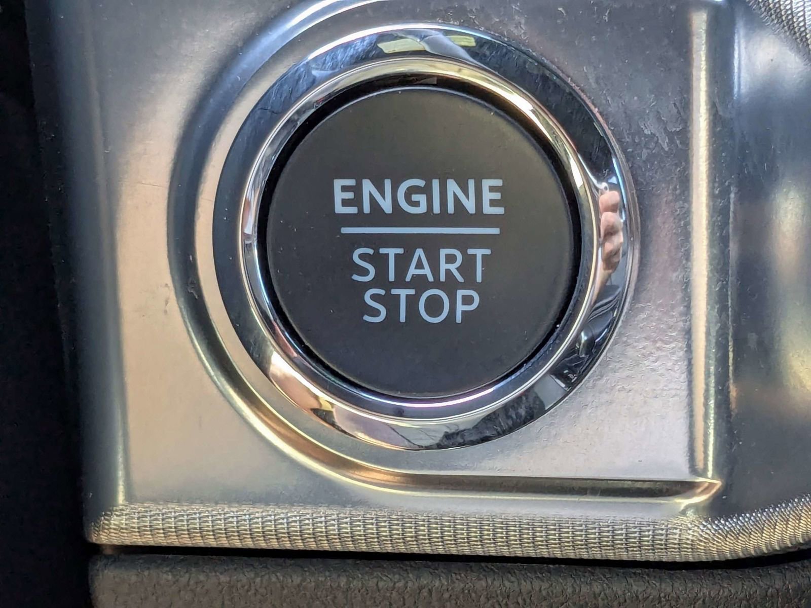 Used 2025 Ford F150 Lariat w/ Equipment Group 502A High image 34