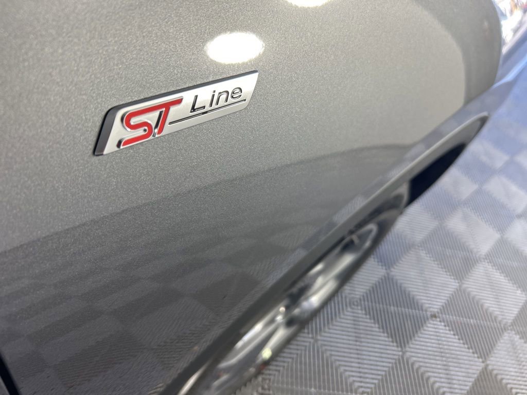 New 2026 Ford Escape ST-Line w/ Tech Pack #1 image 4