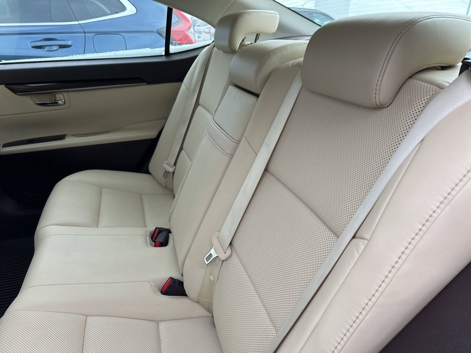 Used 2018 Lexus ES 350 w/ Navigation System Package image 17