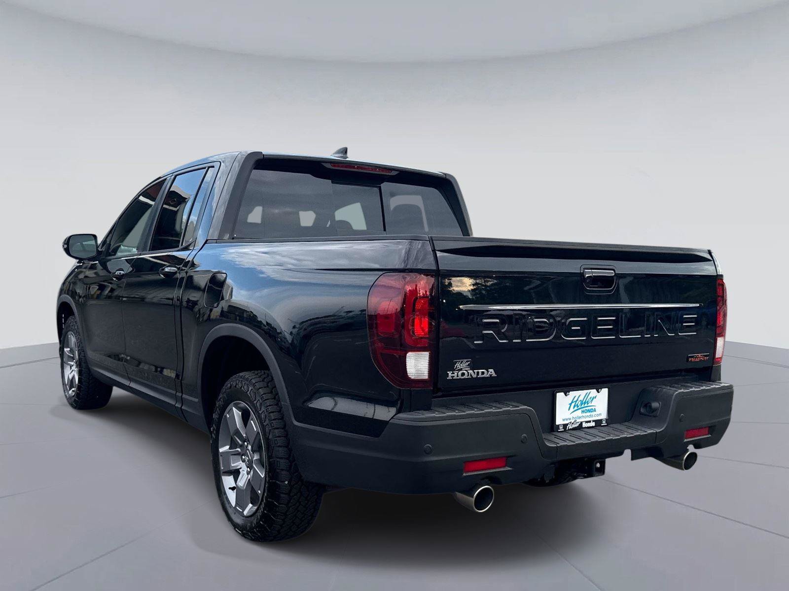 Certified 2025 Honda Ridgeline TrailSport image 6
