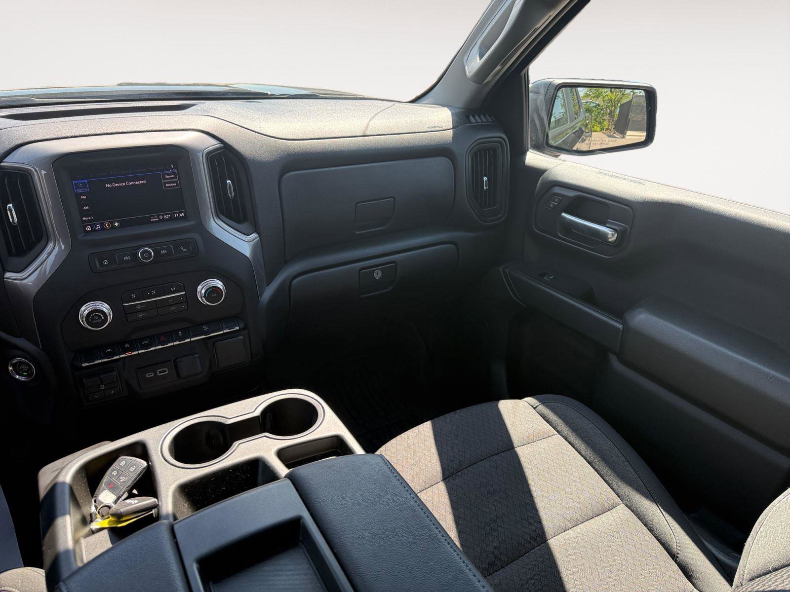 Used 2024 GMC Sierra 1500 Pro w/ Graphite Edition AWD/4WD image 12