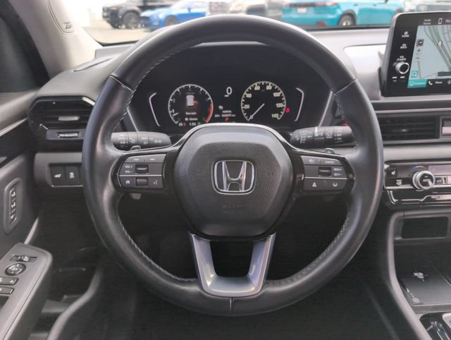 Used 2023 Honda Pilot Touring image 22