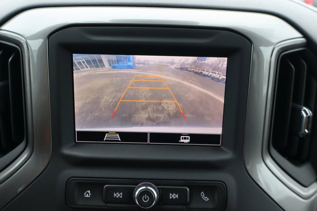 Used 2023 Chevrolet Silverado 1500 Custom image 11