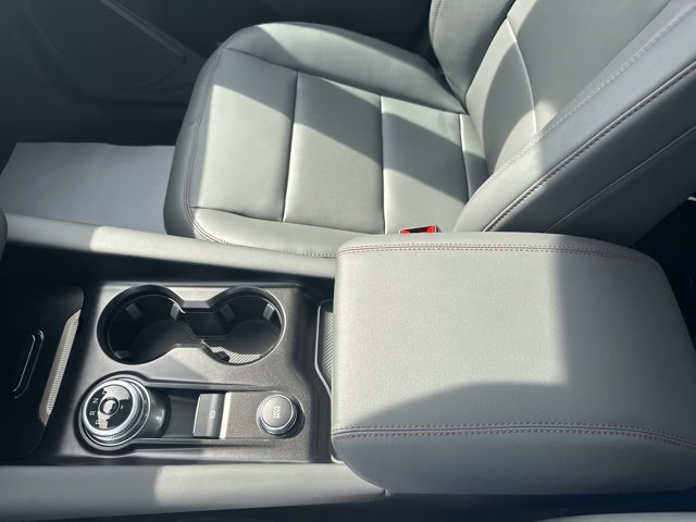 New 2025 Ford Explorer Active image 31