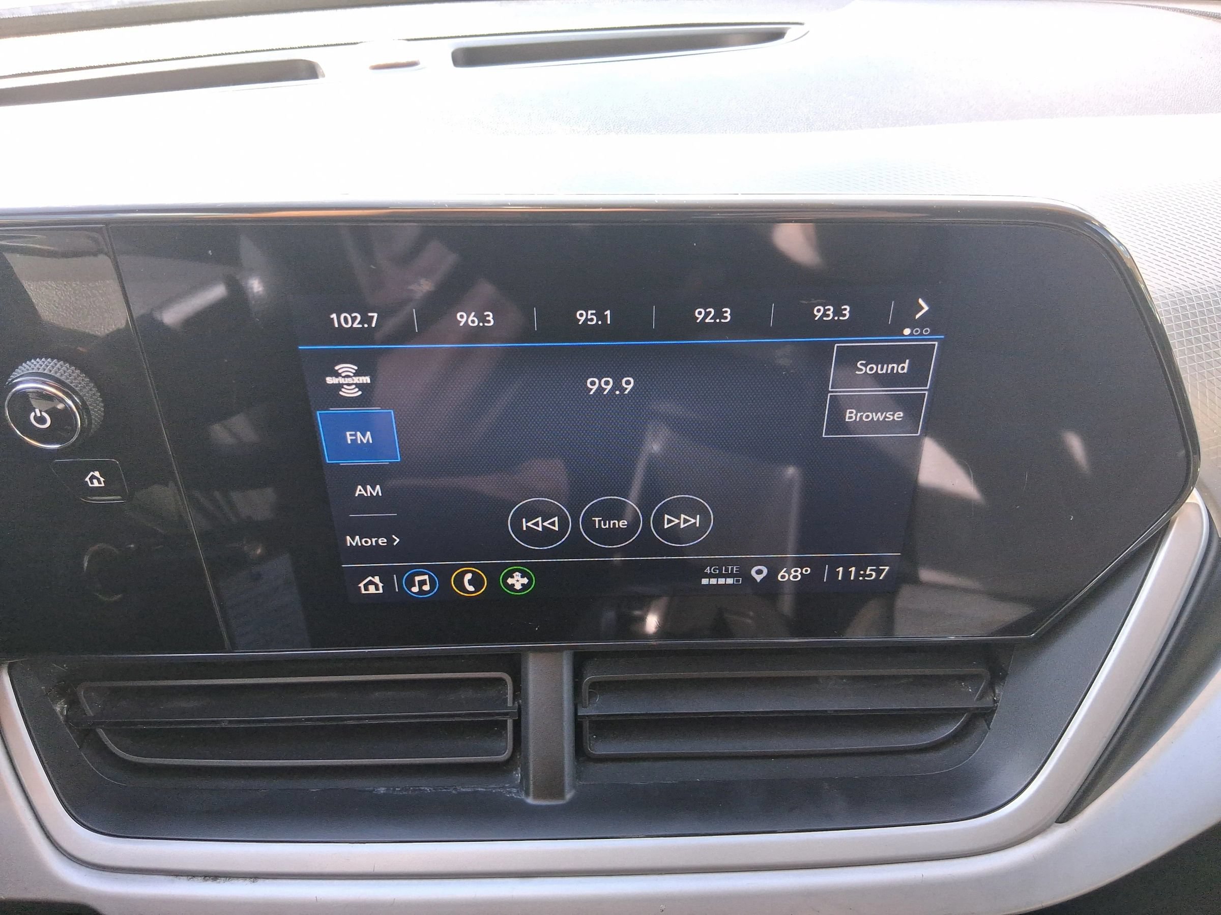 Used 2024 Chevrolet Trax LS w/ LS Convenience Package FWD image 17