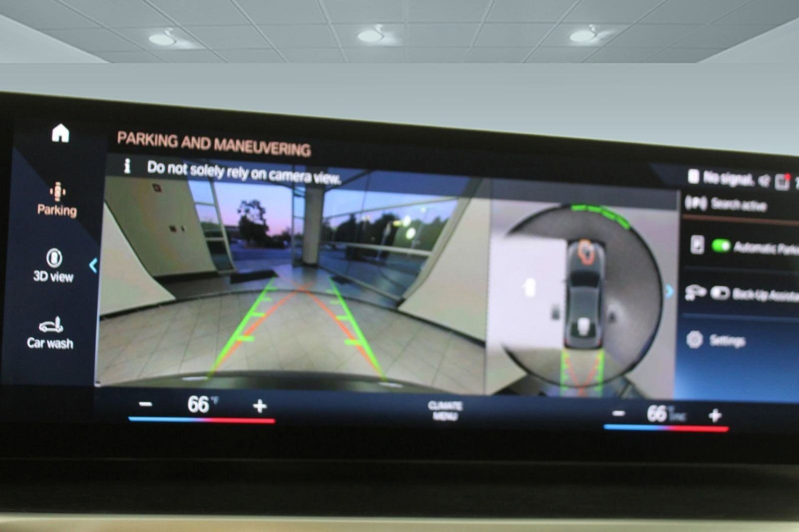 Used 2024 BMW 330e xDrive w/ Premium Package image 36