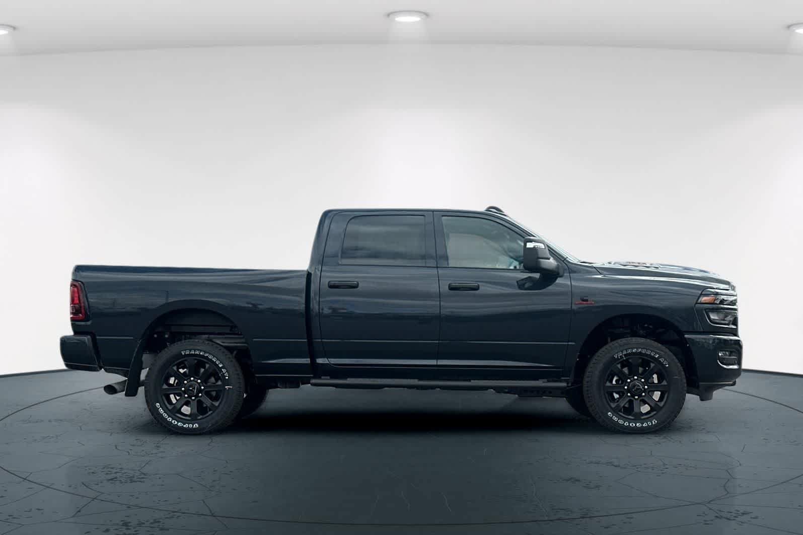 New 2026 RAM 2500 Tradesman AWD/4WD image 6