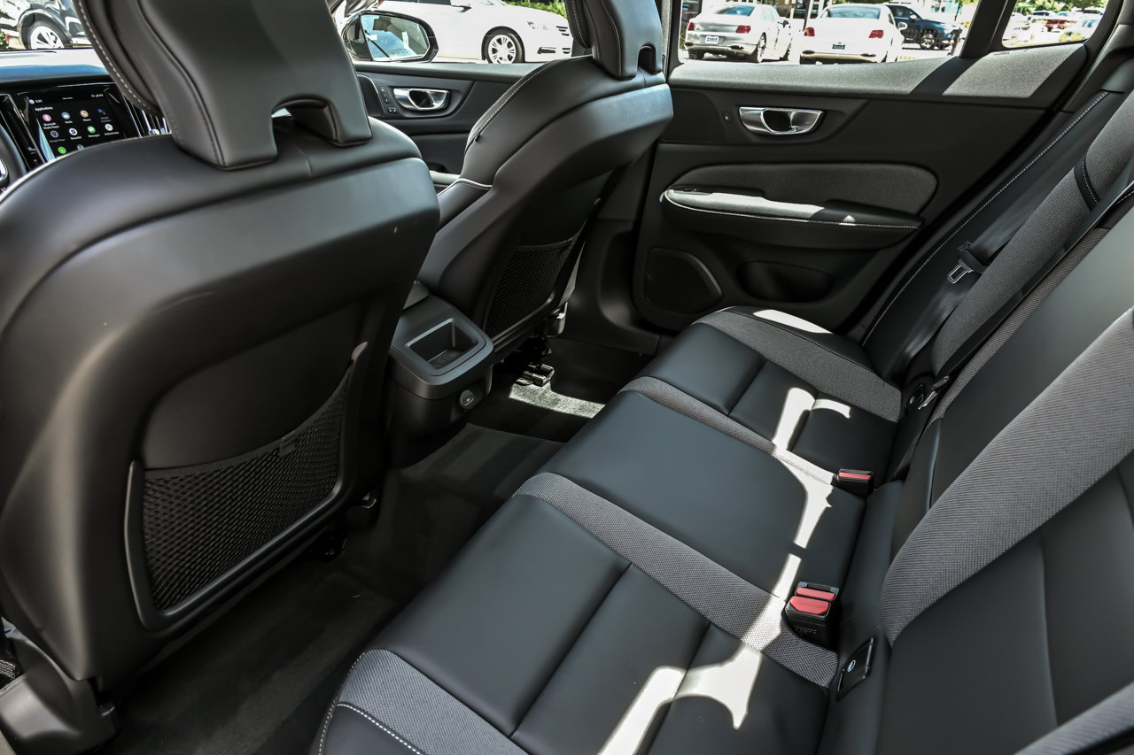 Used 2024 Volvo S60 B5 Plus w/ Protection Package Premier AWD/4WD image 24