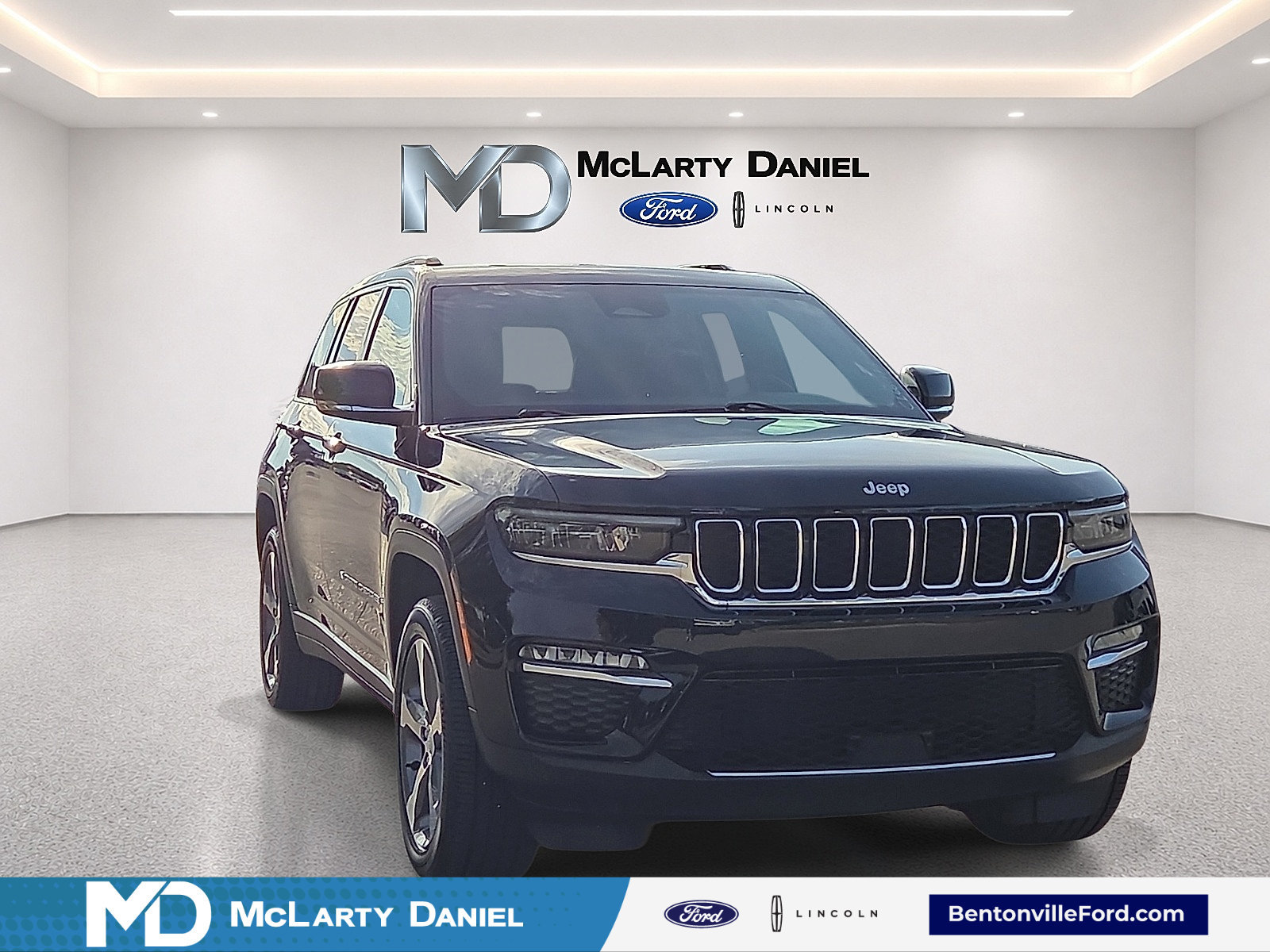 Used 2024 Jeep Grand Cherokee Limited w/ Trailer Tow Package
