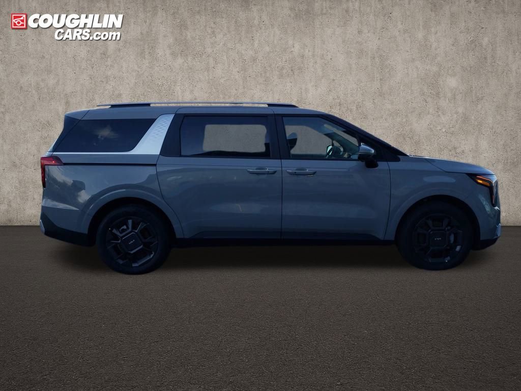 New 2026 Kia Carnival EX FWD image 10