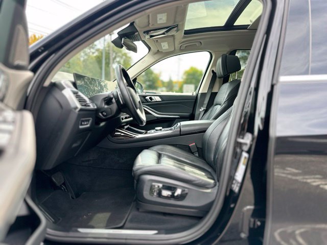 Used 2026 BMW X7 xDrive40i AWD/4WD image 12