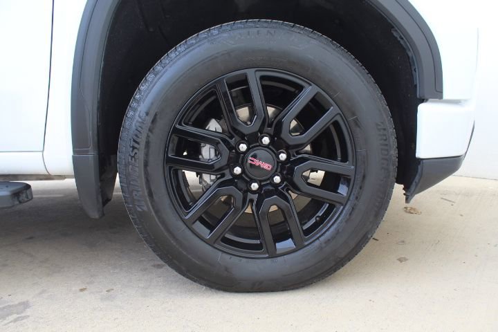 Used 2022 GMC Sierra 1500 Elevation w/ Preferred Package image 8