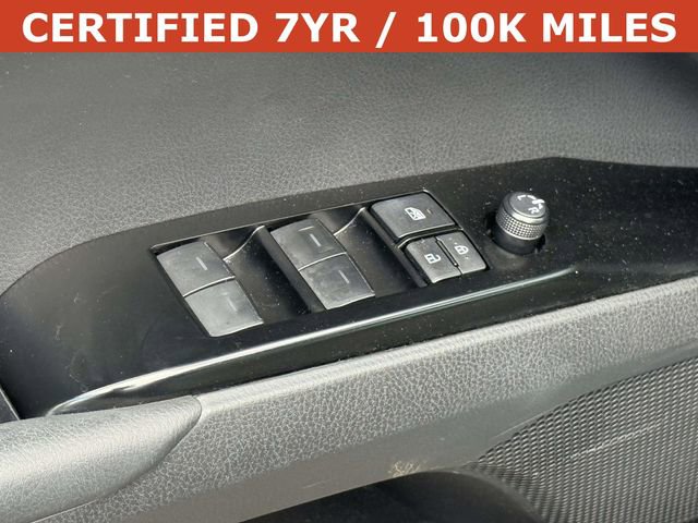 Used 2025 Toyota Camry SE w/ Convenience Package FWD image 14