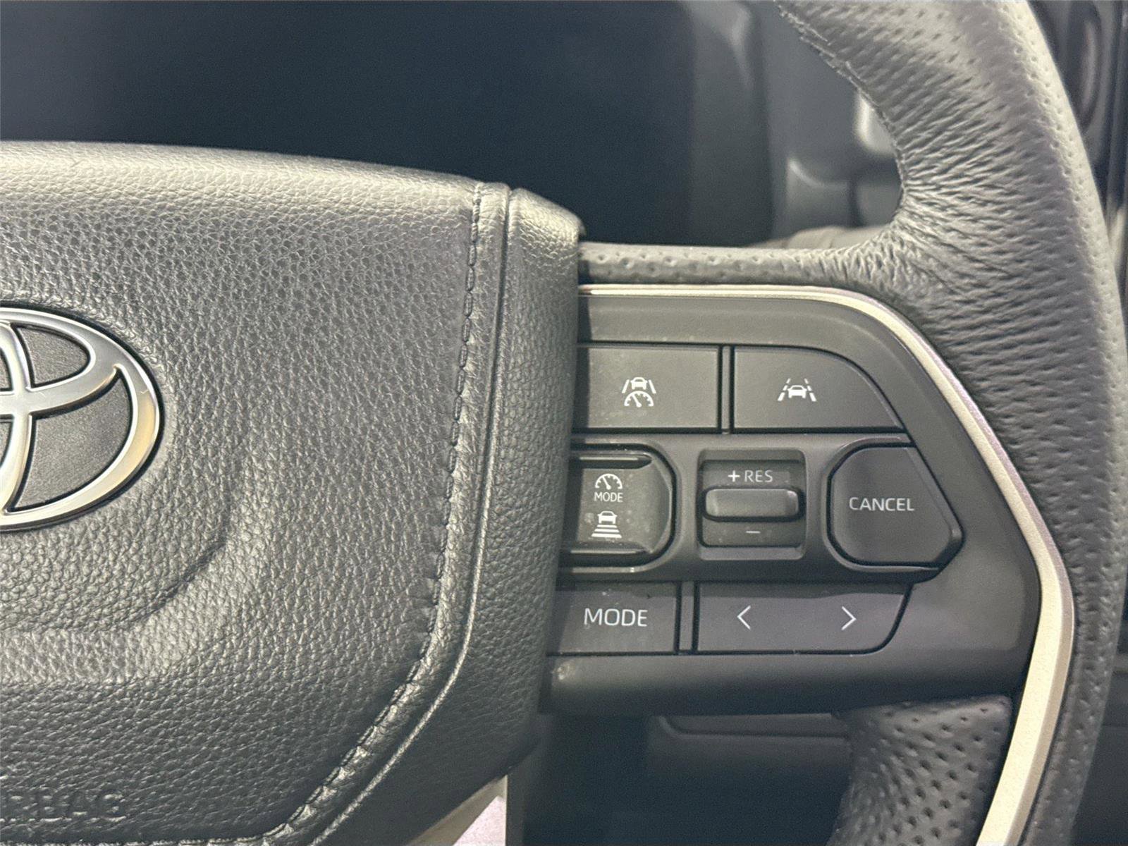 Certified 2024 Toyota Tacoma TRD Sport image 18