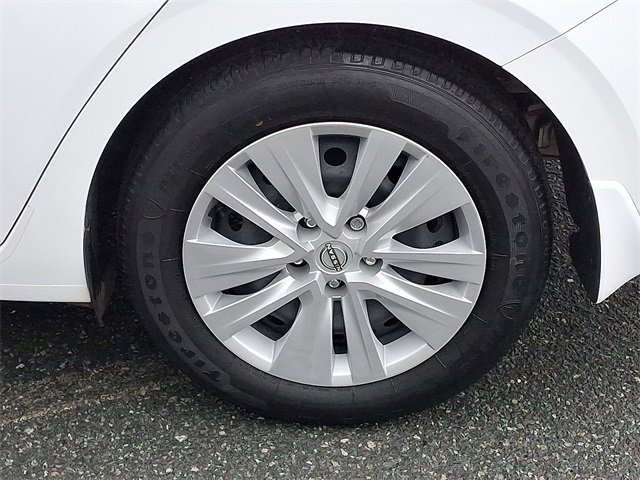 Used 2024 Nissan Sentra S image 27