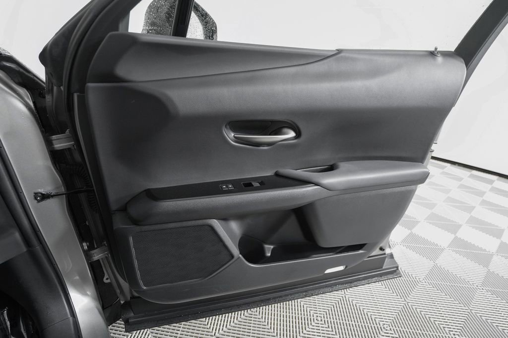 Certified 2020 Lexus UX 200 w/ Premium Package image 21