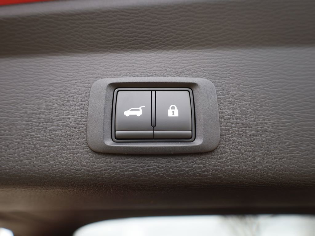 New 2025 Mitsubishi Outlander SEL image 30