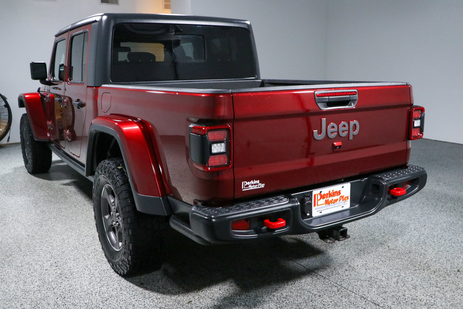 Used 2021 Jeep Gladiator Rubicon w/ LED Lighting Group AWD/4WD image 9