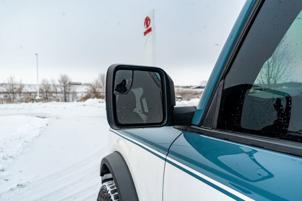 Used 2023 Ford Bronco Base image 17