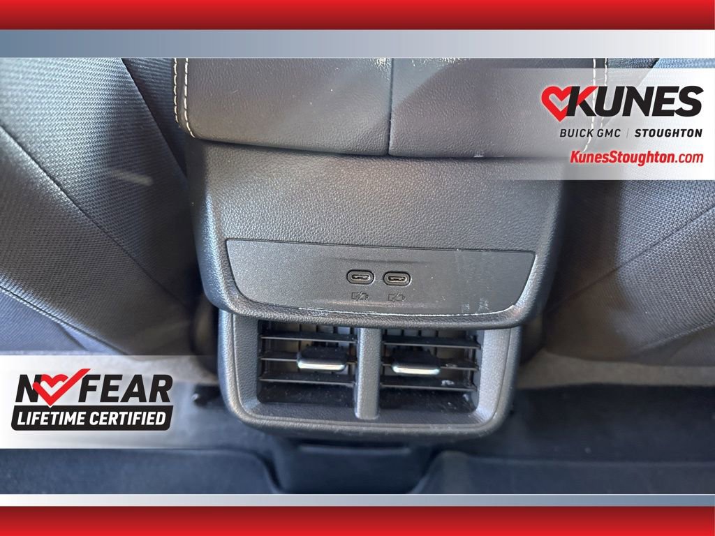 Used 2025 GMC Terrain Elevation image 39