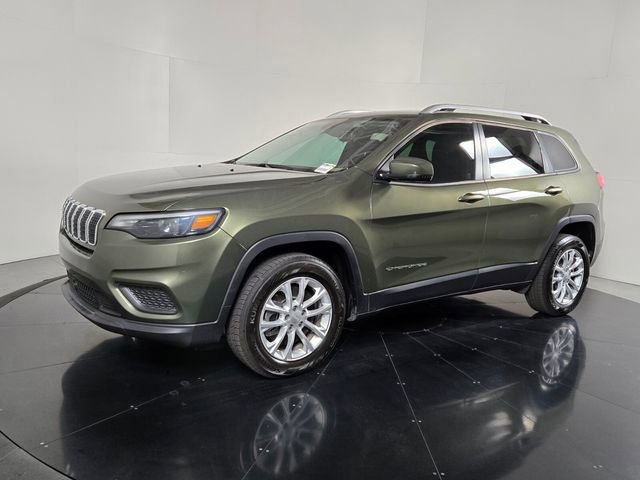 Used 2021 Jeep Cherokee Latitude FWD image 2