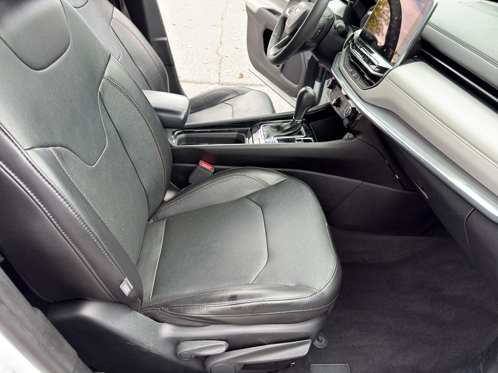 Used 2023 Jeep Compass Limited image 30