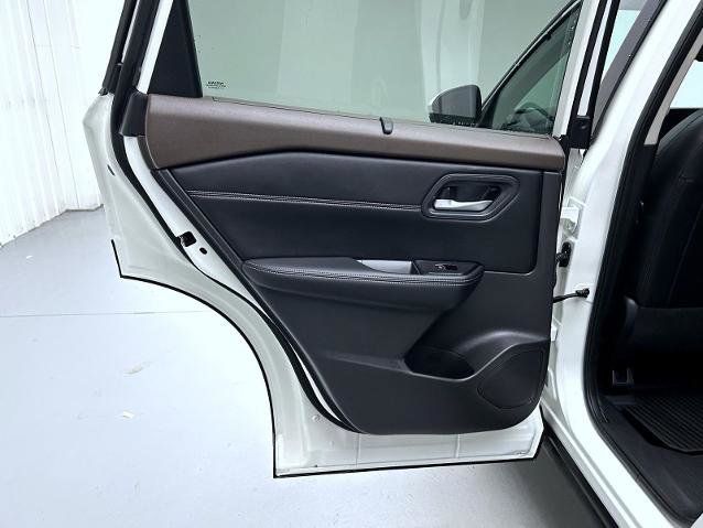 Certified 2023 Nissan Rogue SL w/ SL Premium Package image 20