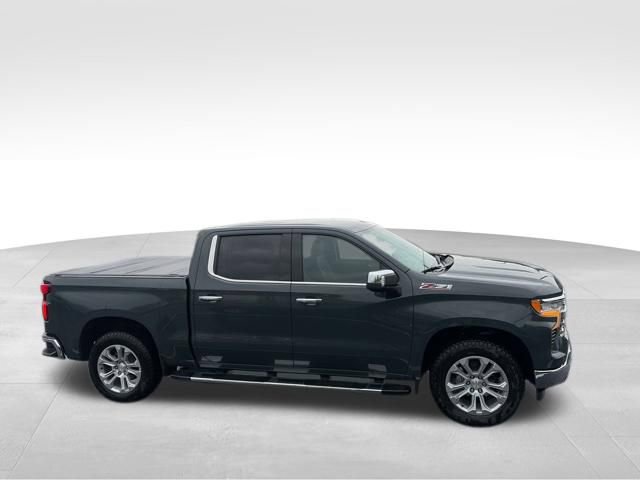Used 2025 Chevrolet Silverado 1500 LTZ w/ Z71 Off-Road Package AWD/4WD image 7